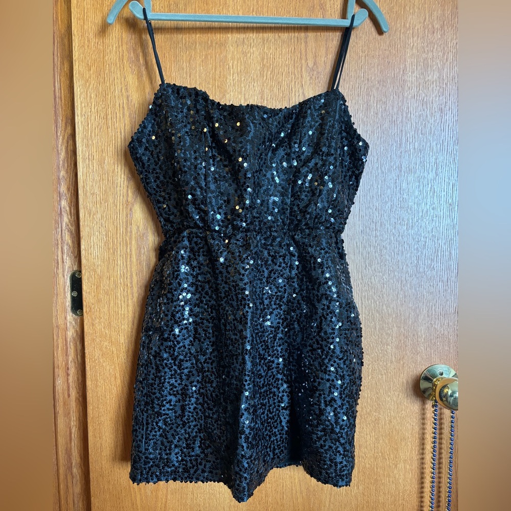 NEW lucy in the sky sequin mini dress in black